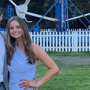 Meet your Posher, Erin